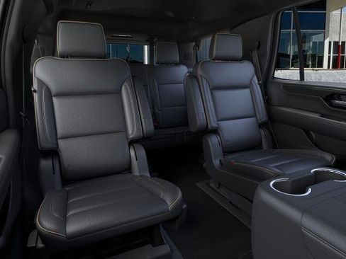 New 2026 GMC Yukon Elevation w/ Elevation Premium Package image 17