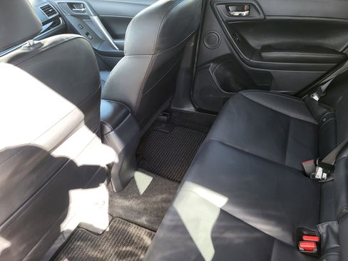 Used 2017 Subaru Forester 2.5i Limited image 28