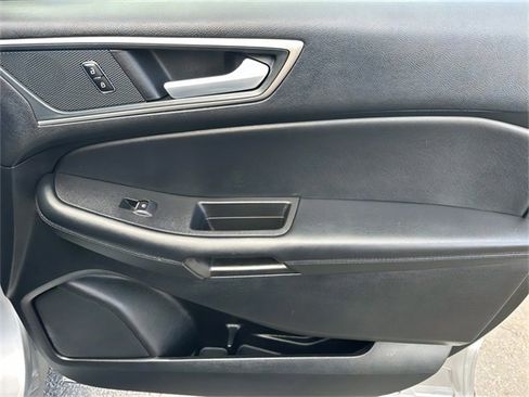 Used 2024 Ford Edge SEL image 28