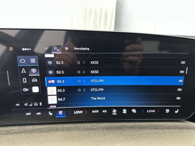 Used 2025 Audi Q5 Premium Plus w/ Premium Plus AWD/4WD image 16