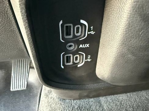Used 2021 RAM 1500 Laramie AWD/4WD image 24