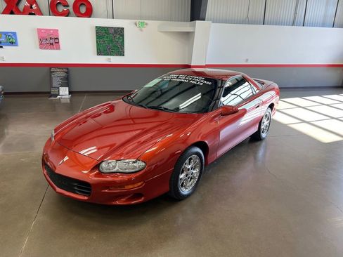 Used 2002 Chevrolet Camaro Z28 w/ Preferred Equipment Group image 27