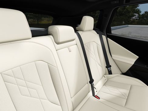 Used 2026 BMW X3 xDrive30 image 10