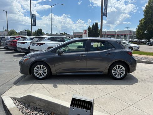 Used 2023 Toyota Corolla SE FWD image 9