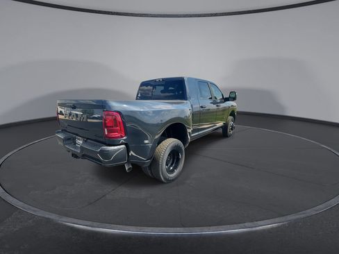 New 2026 RAM 3500 Laramie AWD/4WD image 8