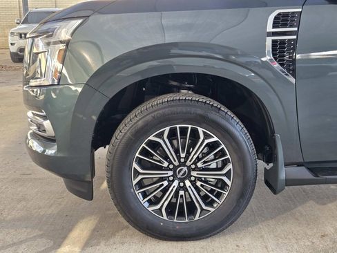 New 2026 Nissan Armada Platinum AWD/4WD image 5