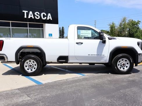 New 2026 GMC Sierra 3500 Pro AWD/4WD image 8