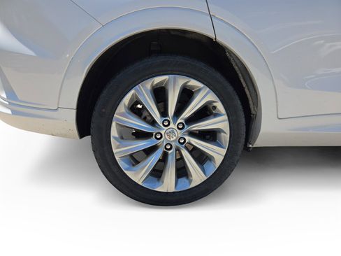 Used 2024 Buick Envista Avenir FWD image 17