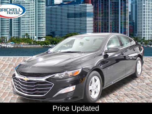 Used 2024 Chevrolet Malibu LS FWD image 1