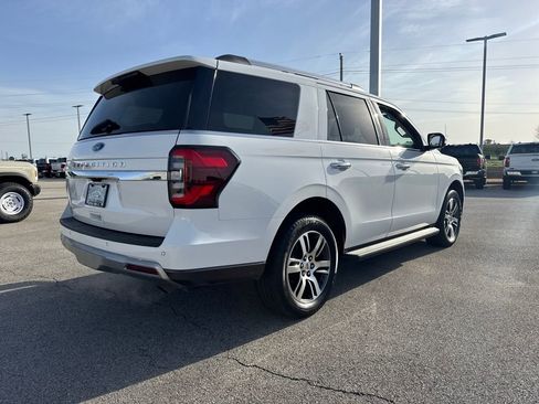 Used 2024 Ford Expedition Limited image 7