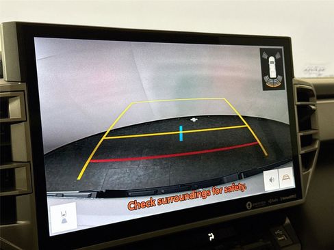 Used 2023 Toyota Tundra Limited image 25