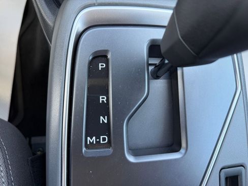 Certified 2025 Subaru Crosstrek 2.0i Premium image 23