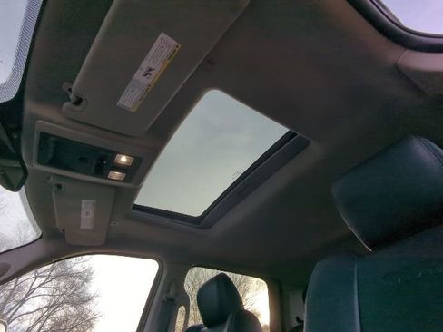 Used 2018 RAM 2500 Laramie w/ Snow Chief Group image 6