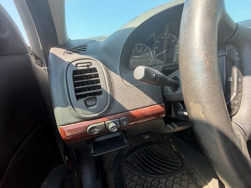 Used 2006 Chevrolet Malibu LTZ FWD image 32