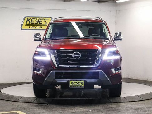 Used 2023 Nissan Armada Platinum w/ Captain's Chairs Package AWD/4WD image 6