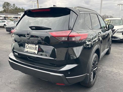 Used 2026 Nissan Rogue Dark Armor FWD image 3