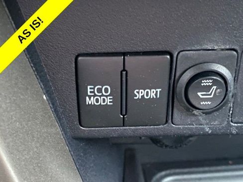 Used 2014 Toyota RAV4 XLE image 25