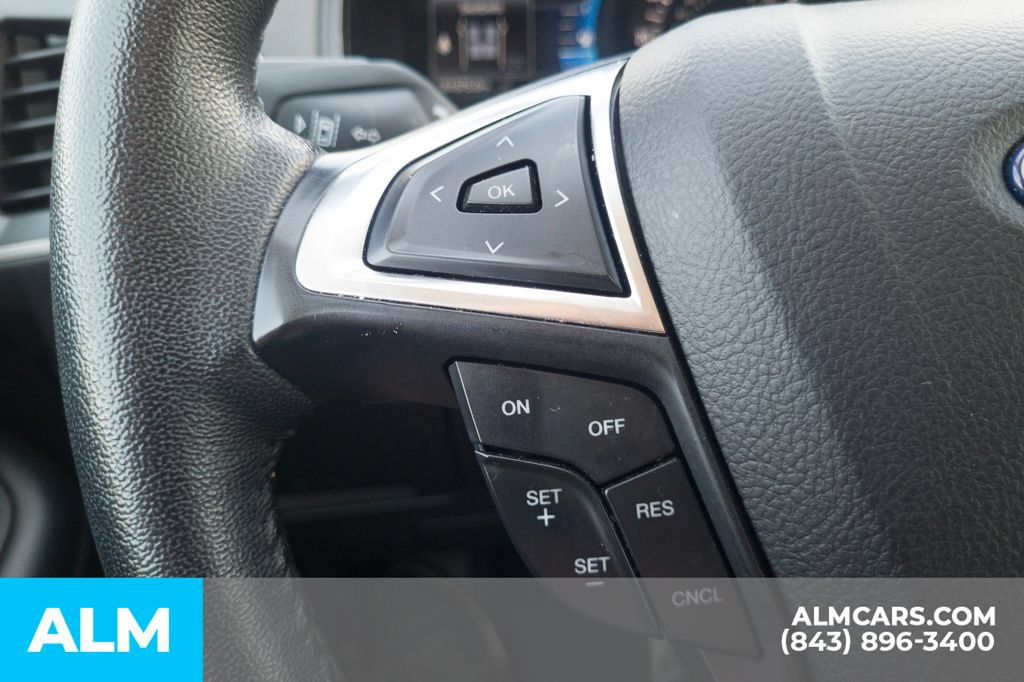 Used 2024 Ford Edge SEL AWD/4WD image 11