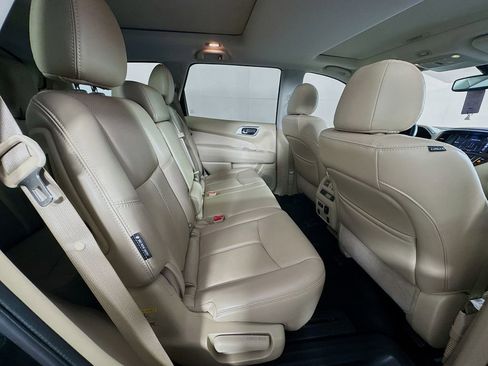 Used 2020 Nissan Pathfinder Platinum w/ Cargo Package image 37