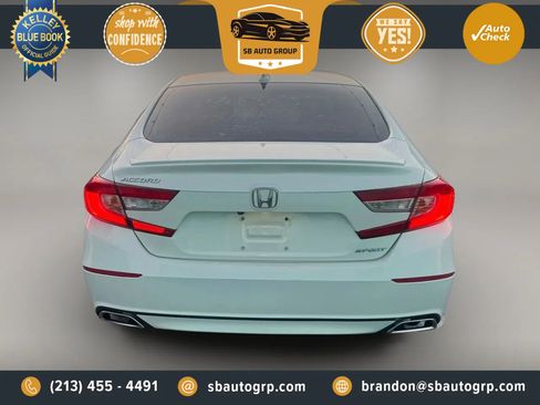 Used 2018 Honda Accord Sport image 6