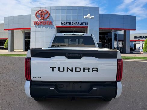 Used 2025 Toyota Tundra SR5 w/ SR5 Premium Package AWD/4WD image 7