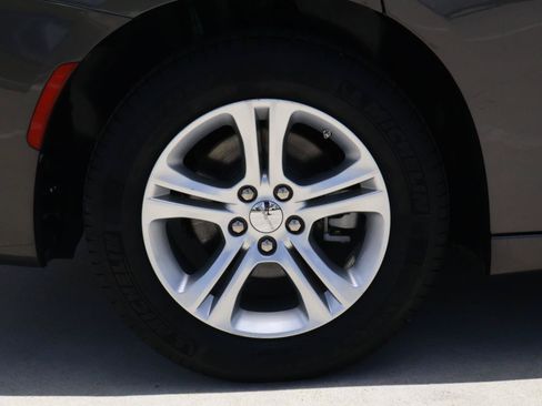 Used 2023 Dodge Charger SXT RWD image 8