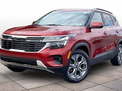 Used 2024 Kia Seltos S image 2