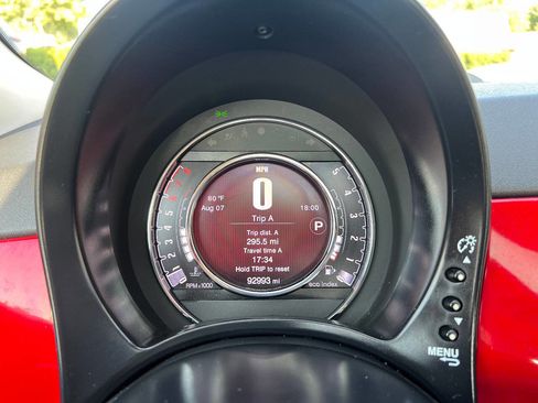 Used 2015 FIAT 500 Lounge w/ Luxury Leather Package image 31