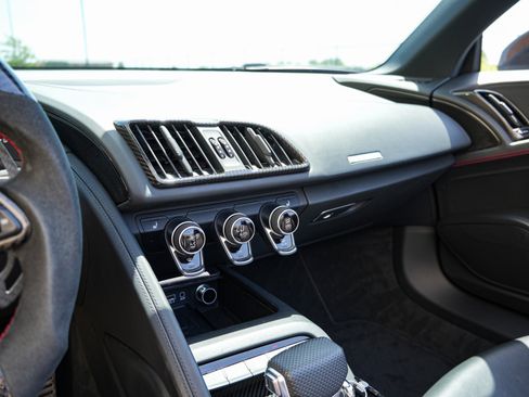 Used 2020 Audi R8 V10 performance AWD/4WD image 22