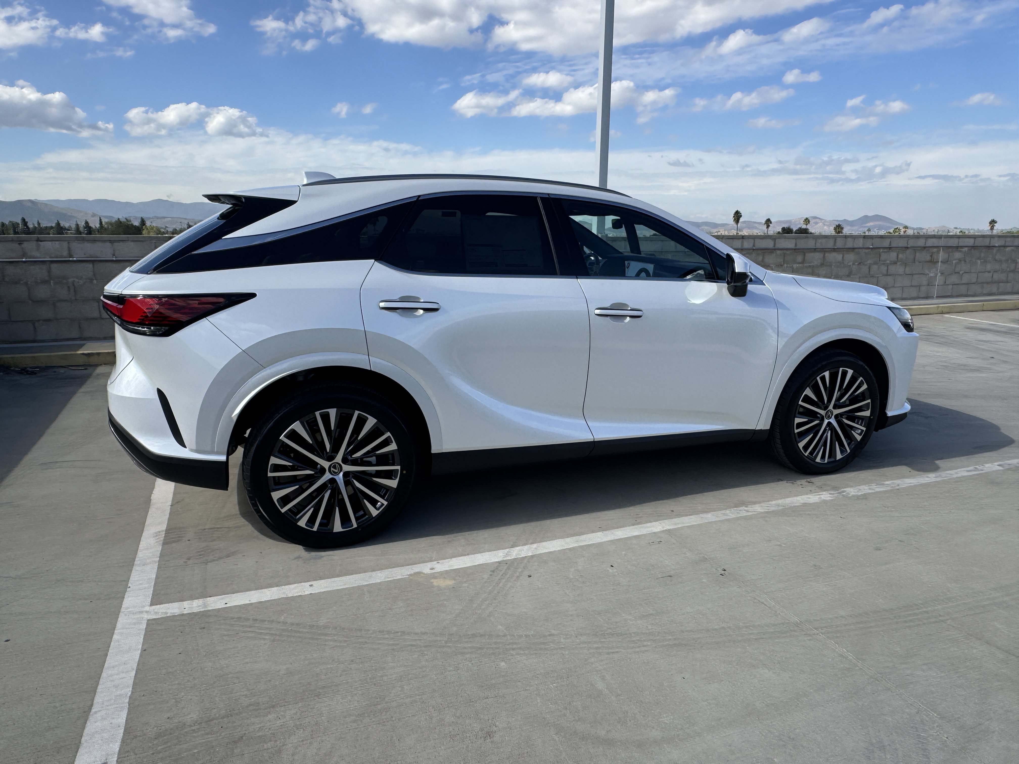 New 2026 Lexus RX 350 FWD image 11