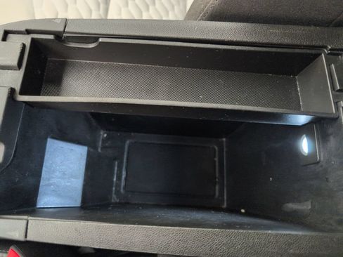 Used 2021 Chevrolet Equinox LS w/ LS Convenience Package FWD image 39