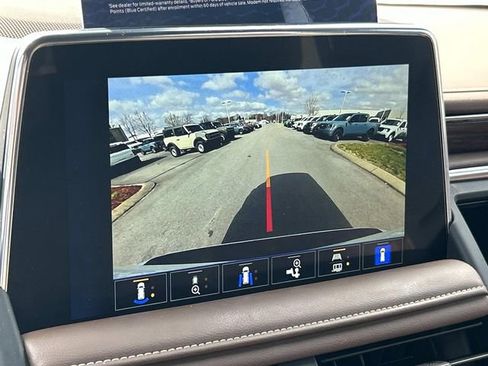 Used 2024 Chevrolet Tahoe High Country image 46