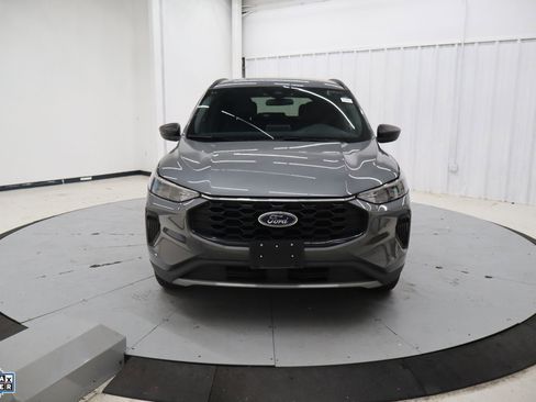 Used 2025 Ford Escape ST-Line image 11