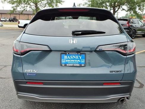 Certified 2024 Honda HR-V Sport image 8