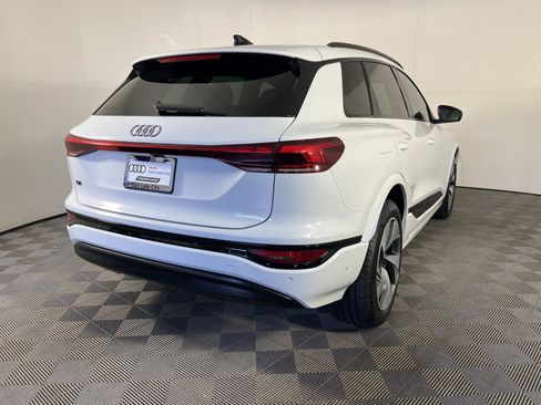 Certified 2025 Audi Q6 e-tron Premium w/ Convenience Package image 7