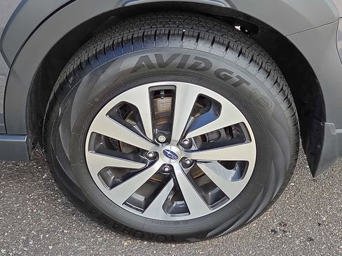 Used 2023 Subaru Outback Premium image 30