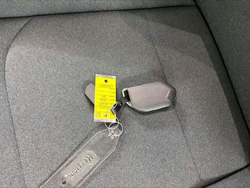 Used 2025 Kia K4 LXS image 35