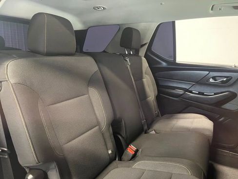 Used 2020 Chevrolet Traverse LS FWD image 13