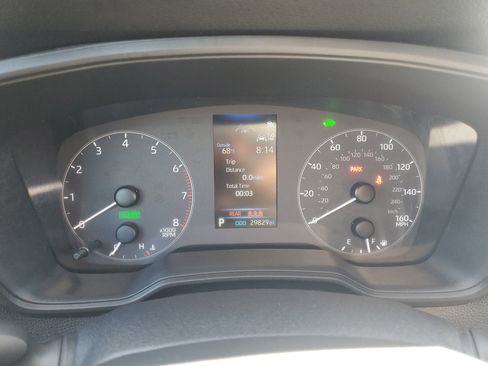 Certified 2024 Toyota Corolla Cross SE image 23