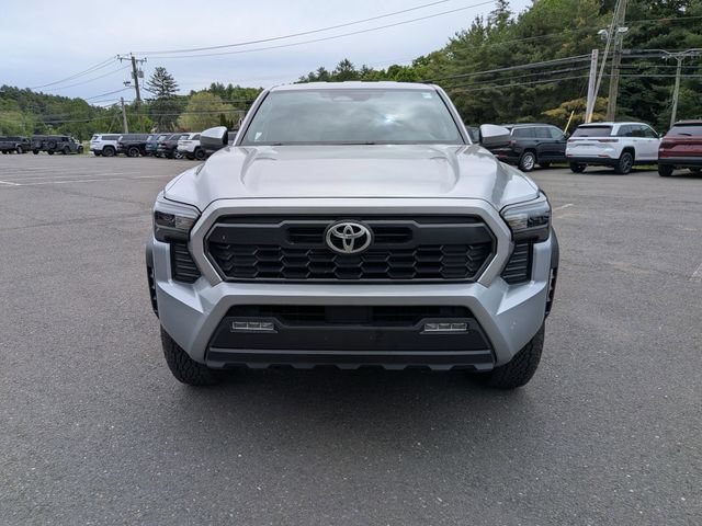 Used 2024 Toyota Tacoma TRD Off-Road AWD/4WD image 2