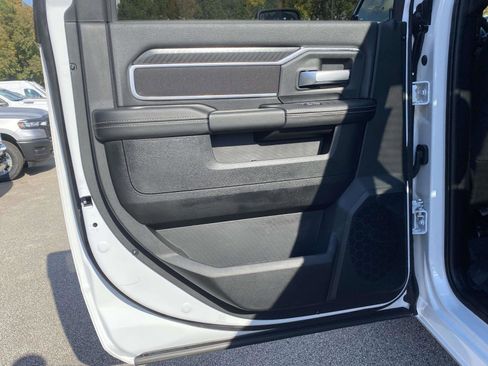 Used 2025 RAM 2500 Big Horn image 19
