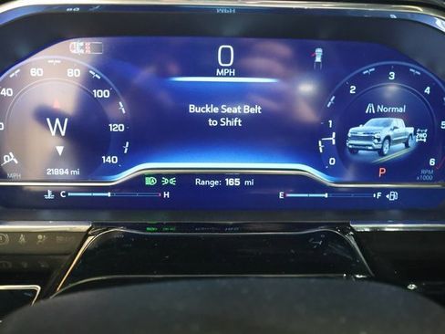 Used 2025 Chevrolet Silverado 1500 LTZ w/ Z71 Off-Road Package image 13