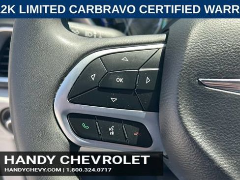 Used 2024 Chrysler Pacifica Touring-L FWD image 22
