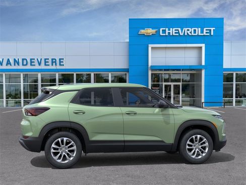 New 2026 Chevrolet TrailBlazer LS image 5