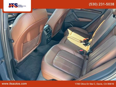 Used 2018 Audi Q5 2.0T Premium Plus w/ Premium Plus Package AWD/4WD image 11