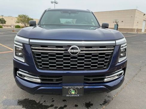 Certified 2025 Nissan Armada SL w/ Captain's Chari Seat Package RWD image 9