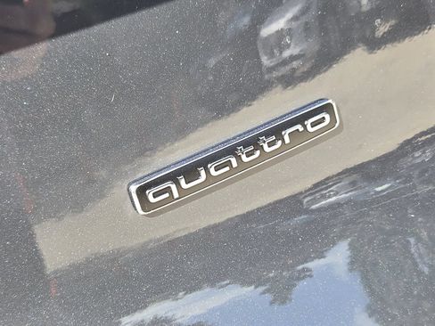 Used 2025 Audi Q5 Premium Plus AWD/4WD image 14