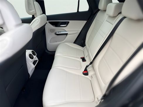 New 2026 Mercedes-Benz GLC 300 4MATIC image 22