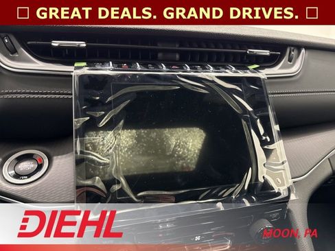 New 2025 Jeep Grand Cherokee Laredo X AWD/4WD image 28