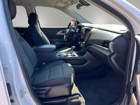 Used 2019 Chevrolet Traverse LS FWD image 31